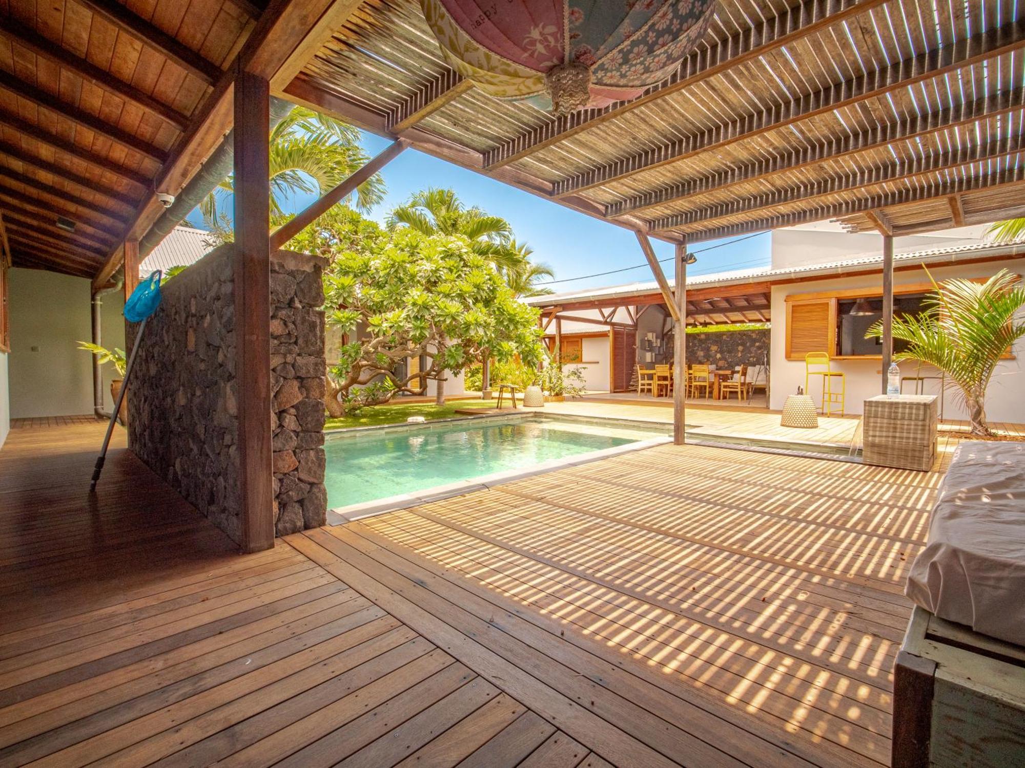 La Kaz Veloutier - Villa 4 Chambres Avec Piscine Ла-Салін-ле-Бен Екстер'єр фото