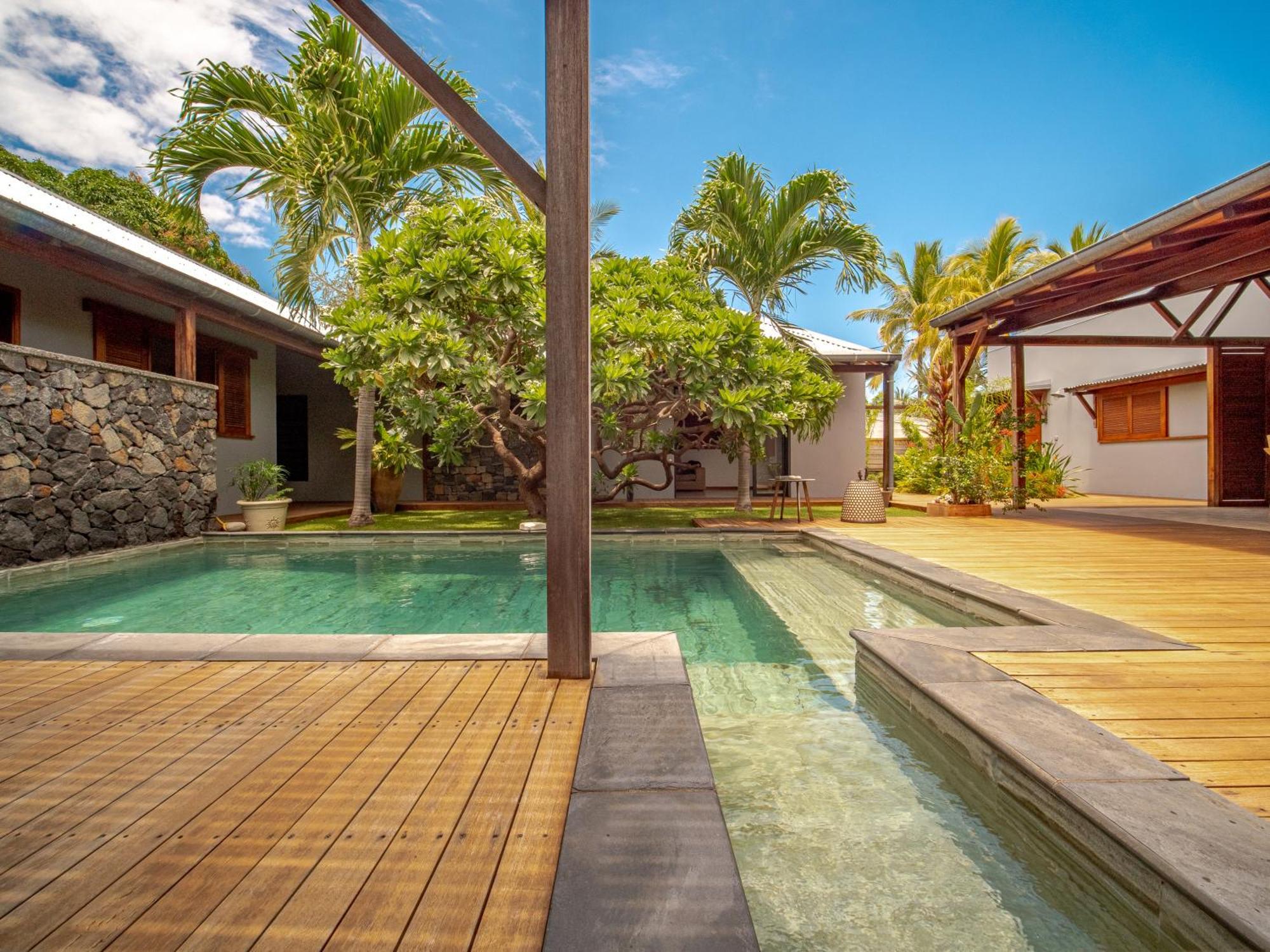 La Kaz Veloutier - Villa 4 Chambres Avec Piscine Ла-Салін-ле-Бен Екстер'єр фото